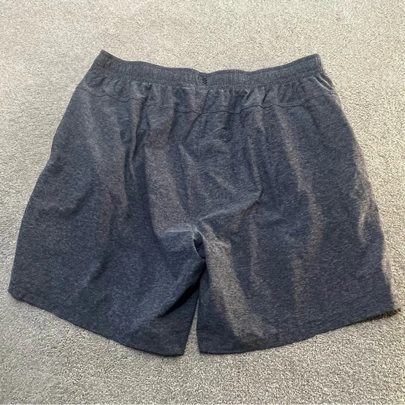 Rhone men’s shorts heather blue size XL - Picture 4 of 7